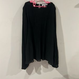 Long sleeve black blouse